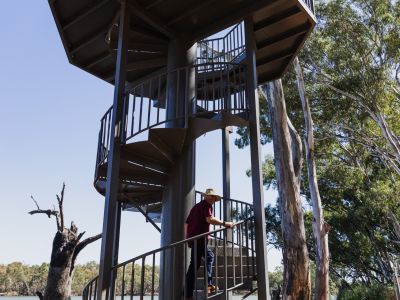 Junction Tower, Junction Park