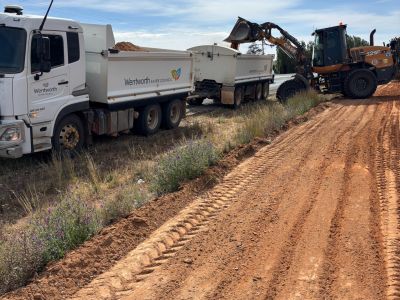 Gol Gol & Buronga Shared way  